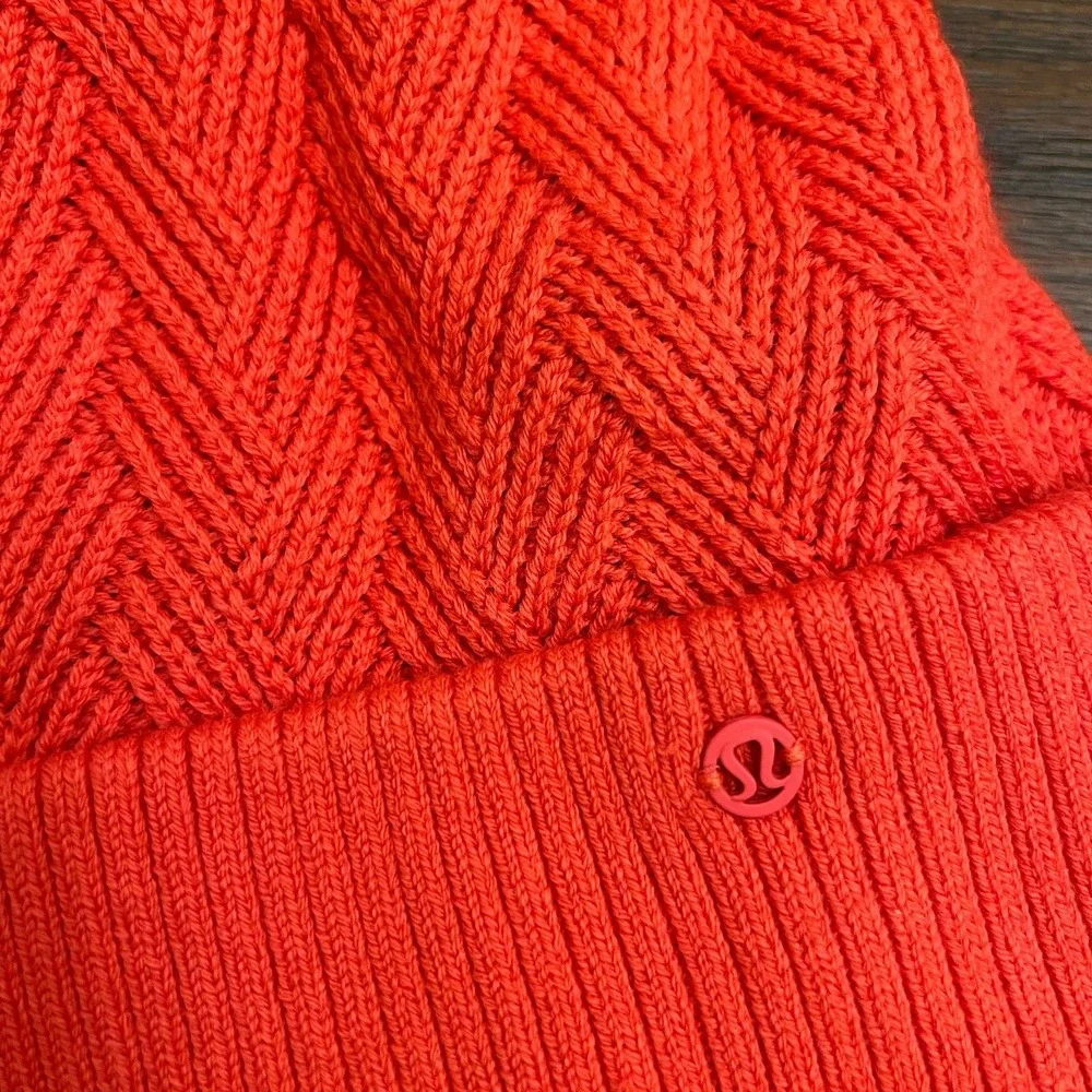 Lululemon Watermelon‎ Red Sherpa Pompom Beanie Soft